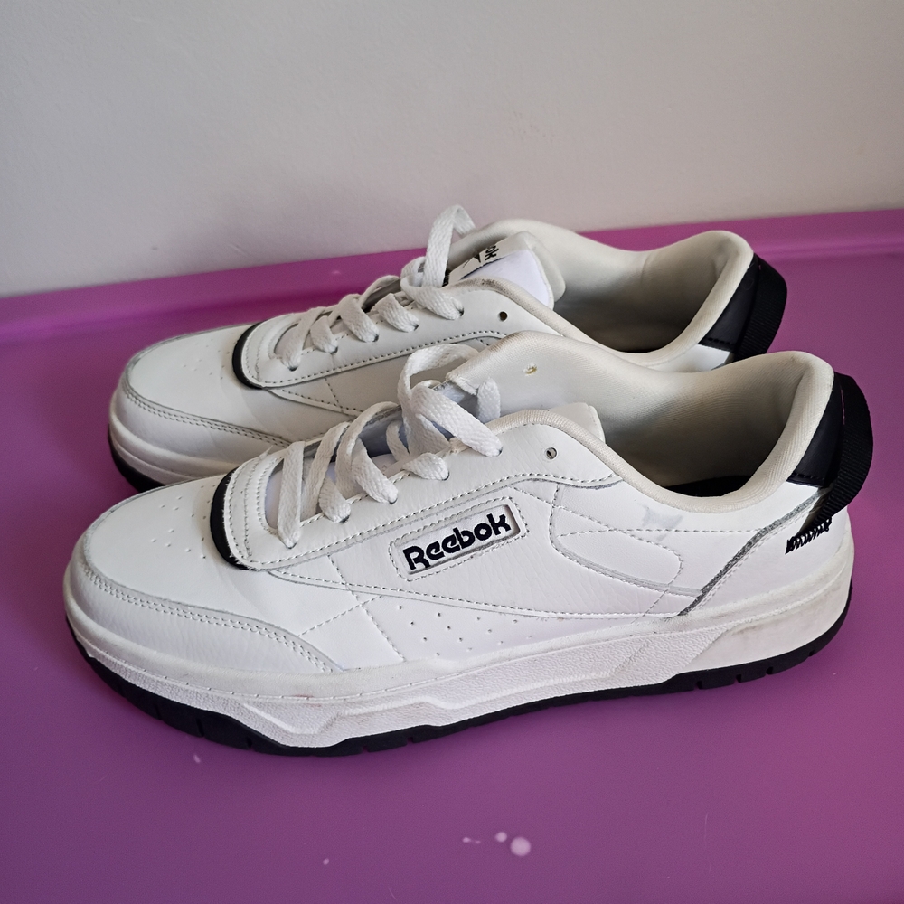 REEBOK ladies sneakers